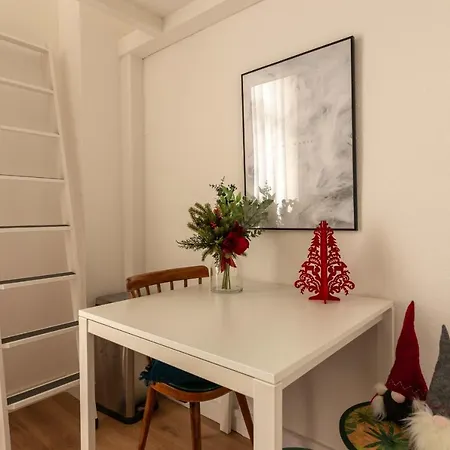 Apartment Beautiful Studio Close To Nice's Train Station